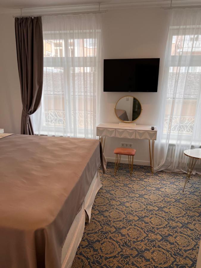 Art Hotel House One Баден-Баден Екстериор снимка