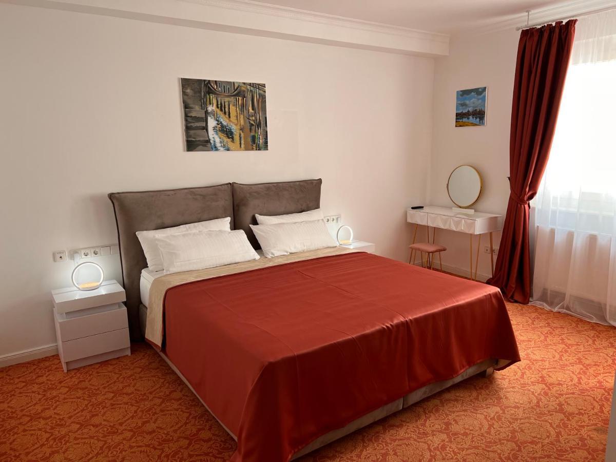 Art Hotel House One Баден-Баден Екстериор снимка